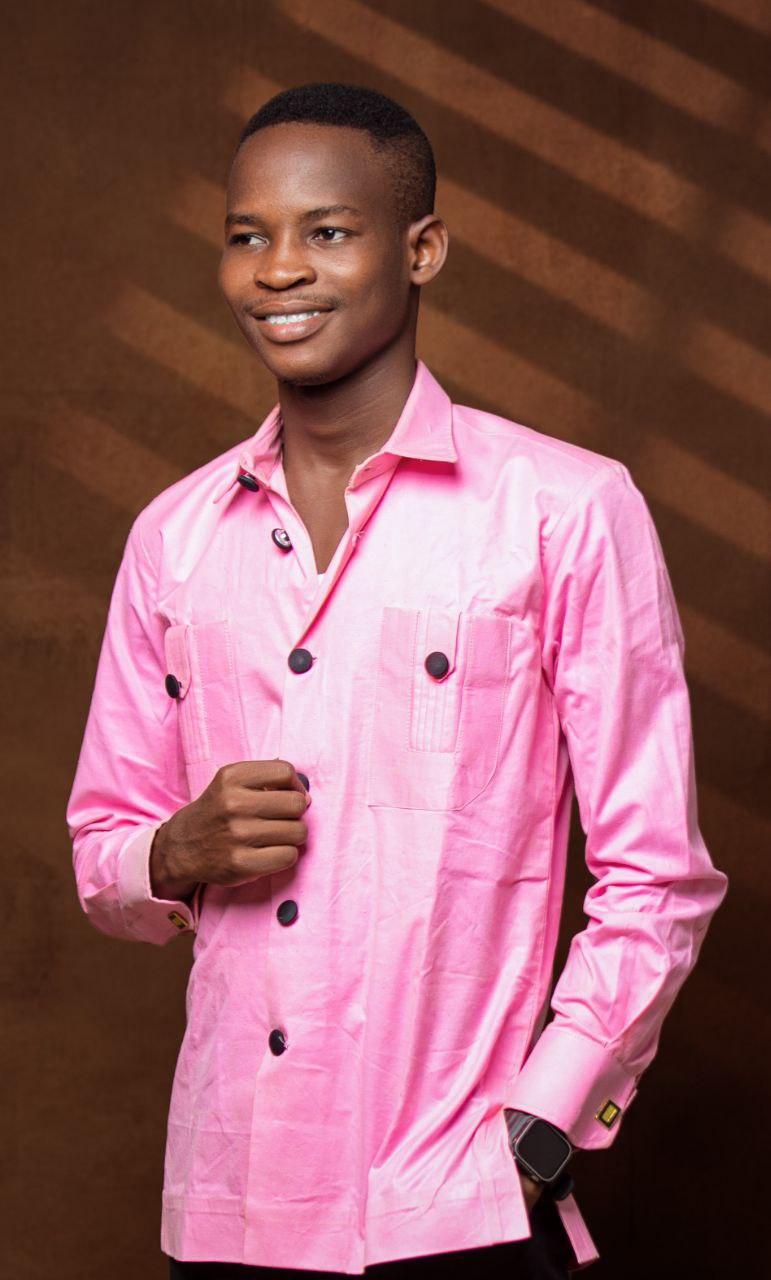 Obed in pink shirt
